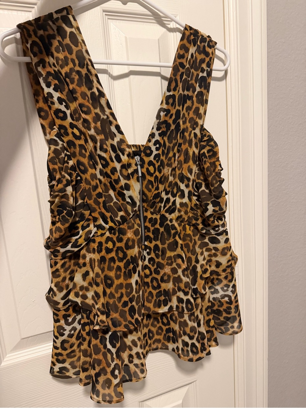 Express Leopard Print Ruffle Zip-Front Tank Top - Brown & Black